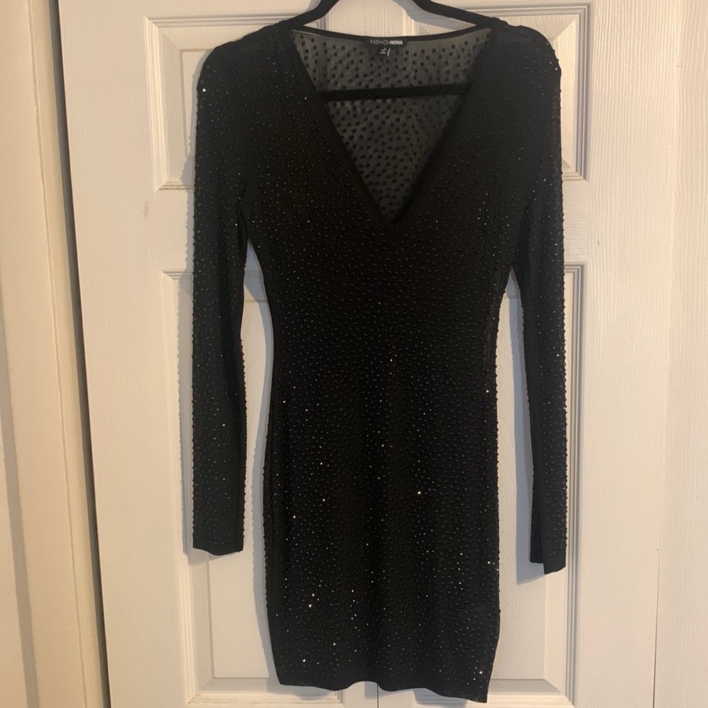 Small fashion nova dress